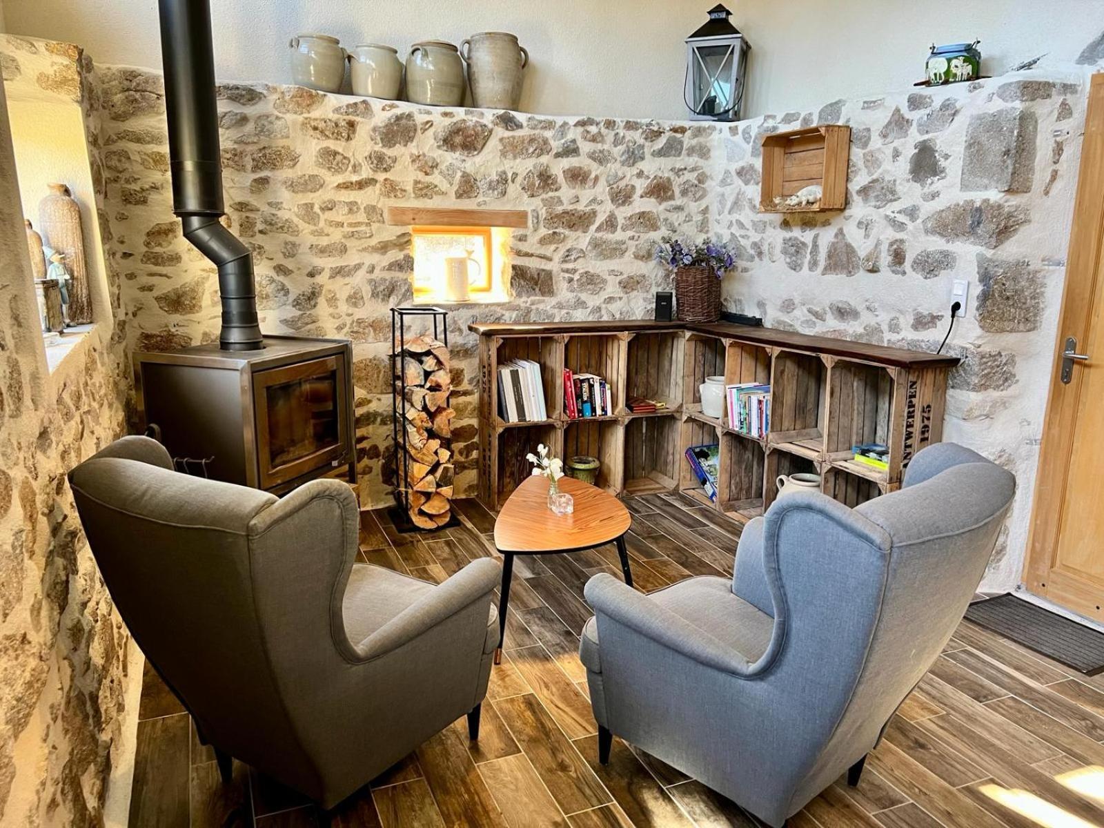 Moulin Des Comtes - Chambre Les Rochers Viverols Eksteriør billede